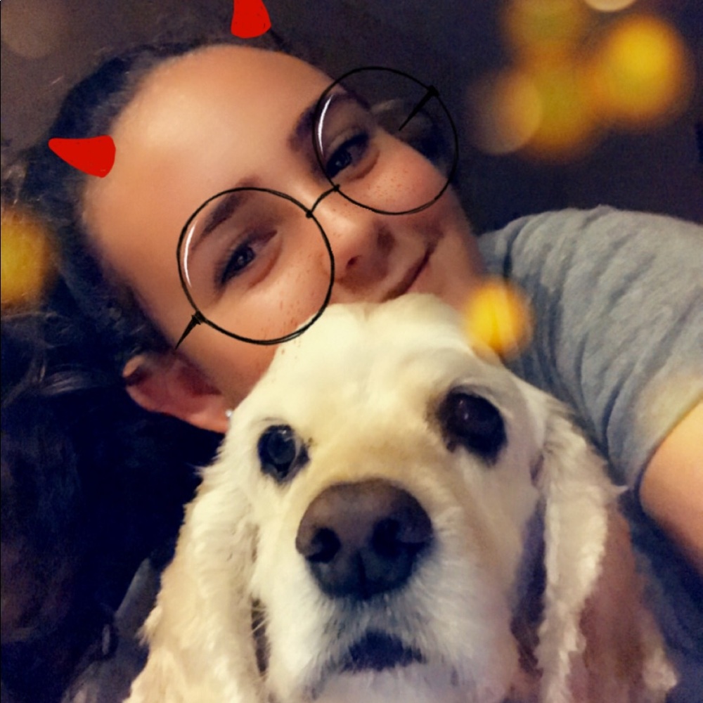 Meet your Posher, Danielle